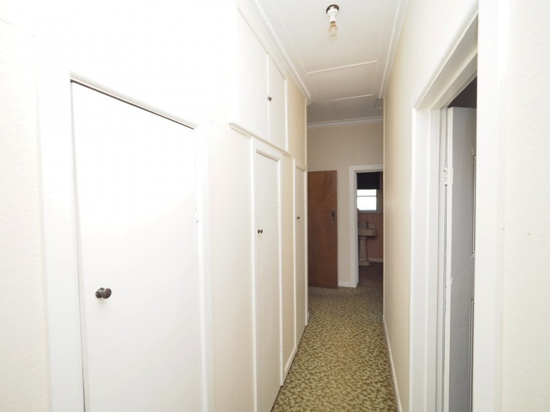 14 Queens Avenue, Ararat VIC 3377