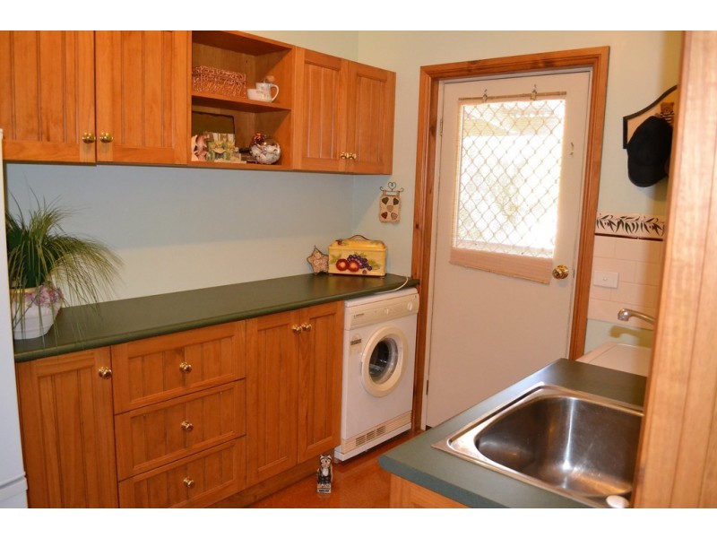 12 Redgum Drive, Ararat VIC 3377