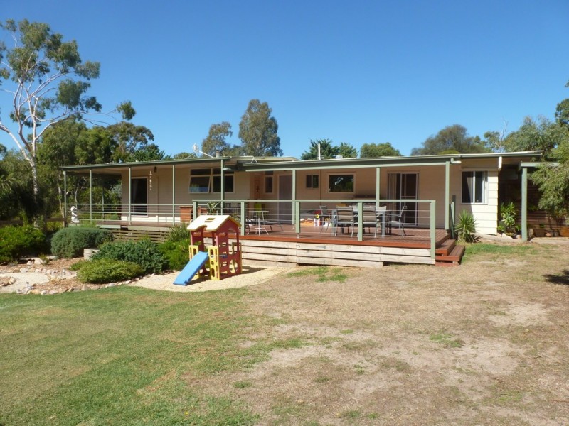 61 Wildflower Drive, Pomonal VIC 3381