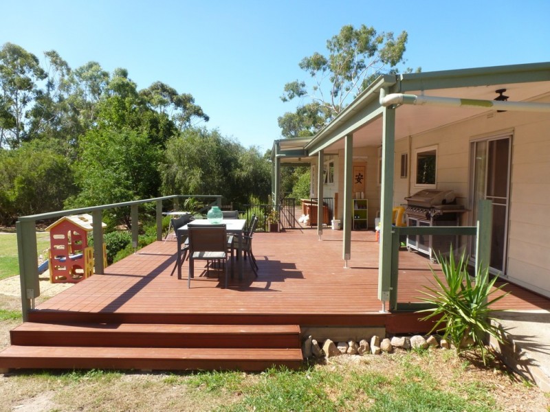 61 Wildflower Drive, Pomonal VIC 3381