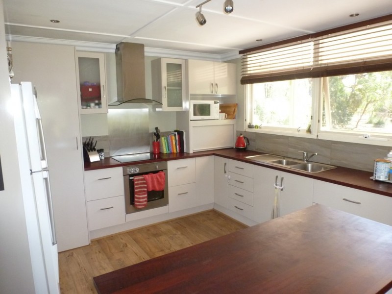 61 Wildflower Drive, Pomonal VIC 3381