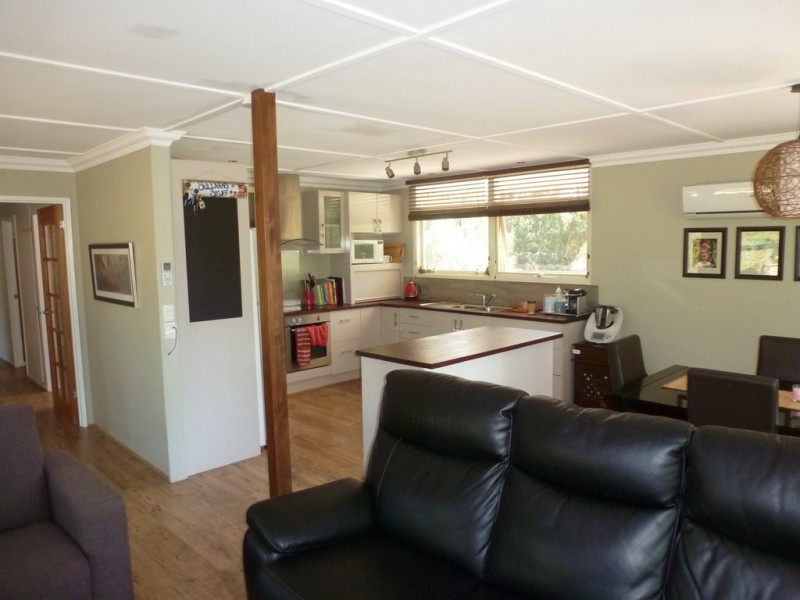 61 Wildflower Drive, Pomonal VIC 3381