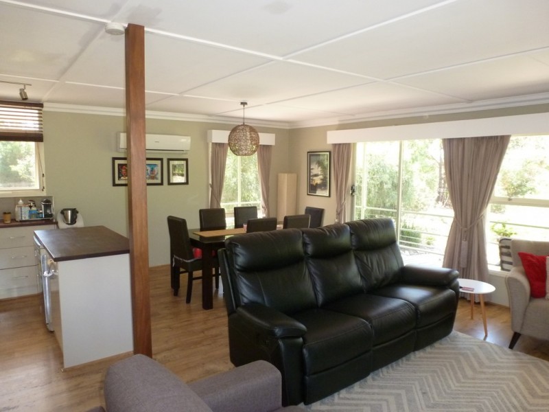 61 Wildflower Drive, Pomonal VIC 3381