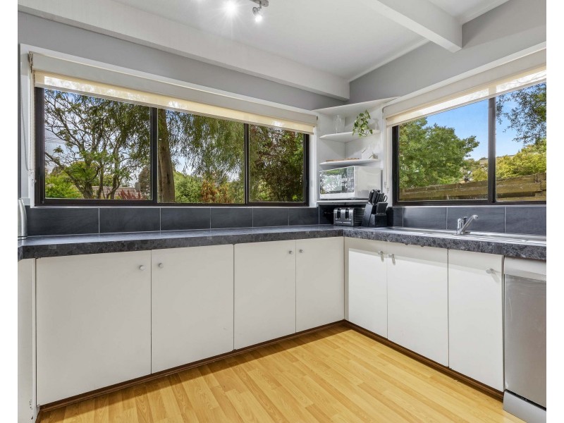 30 Langford Street, Ararat VIC 3377