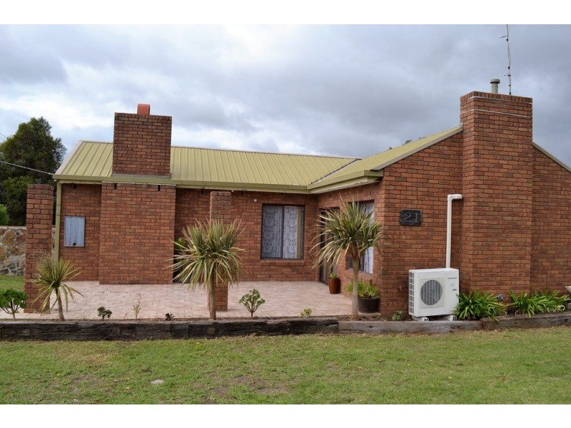 21 Coad Street, Ararat VIC 3377