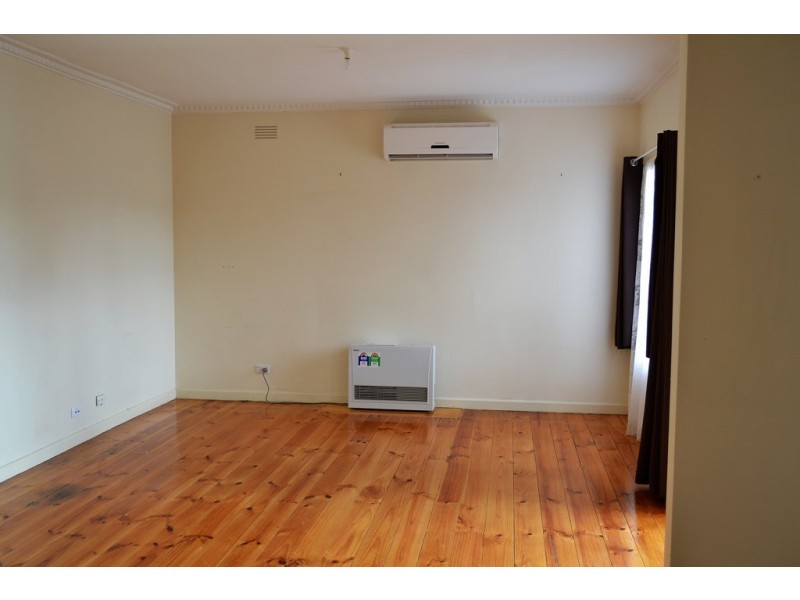 21 Coad Street, Ararat VIC 3377