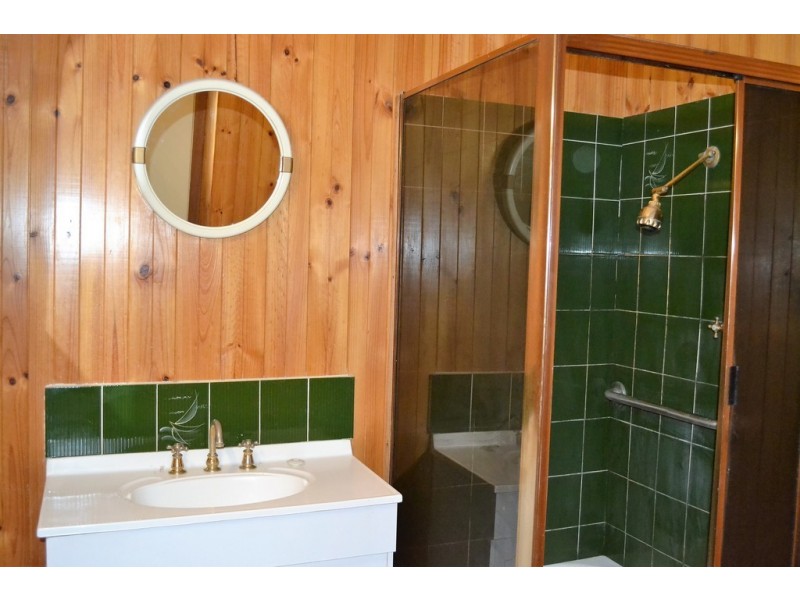 21 Coad Street, Ararat VIC 3377