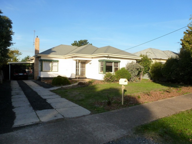 38 Carey Street, Ararat VIC 3377
