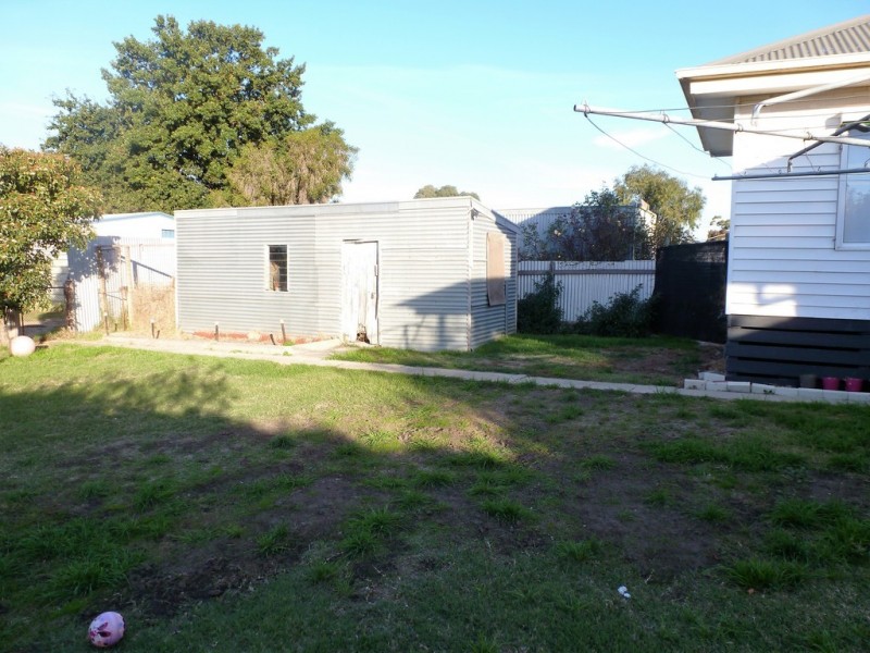 38 Carey Street, Ararat VIC 3377