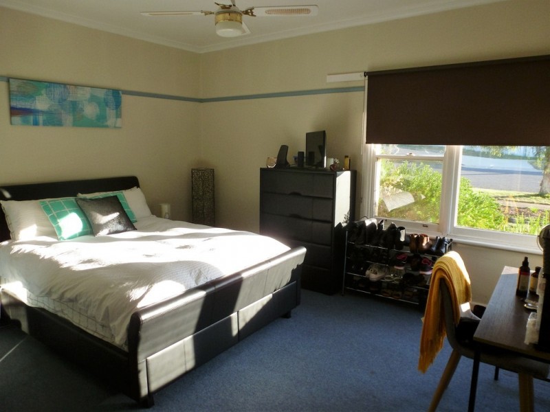 38 Carey Street, Ararat VIC 3377