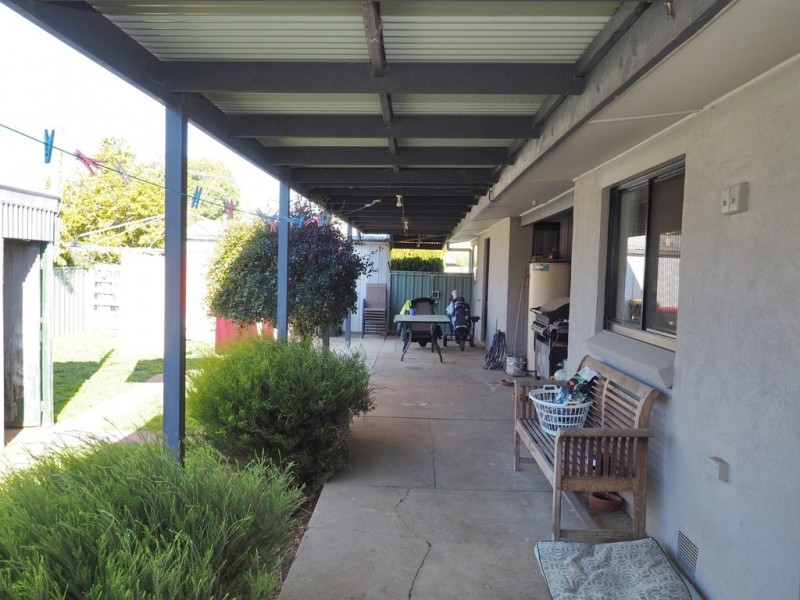 23 Port Fairy Road, Ararat VIC 3377