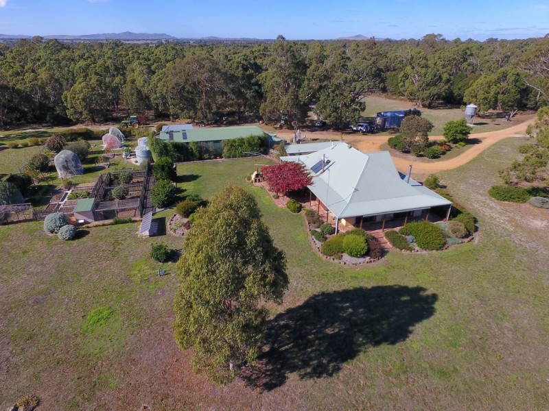 788 Moyston Dunkeld Road, Moyston VIC 3377