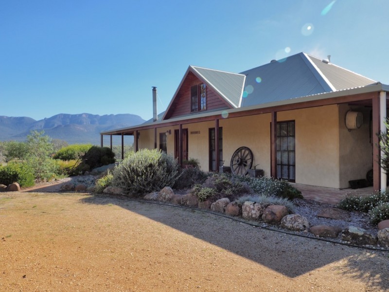 788 Moyston Dunkeld Road, Moyston VIC 3377