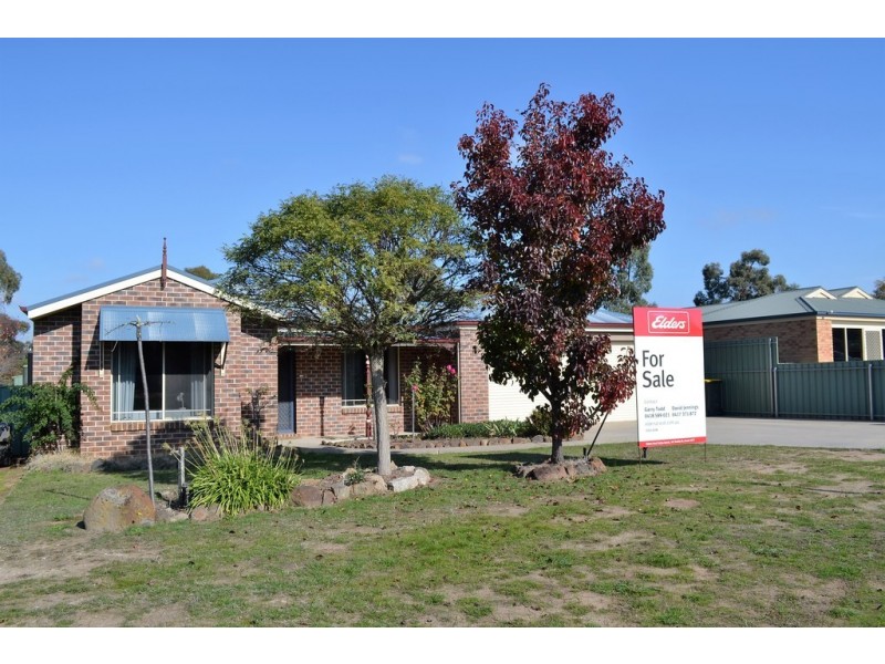 6 Redgum Drive, Ararat VIC 3377