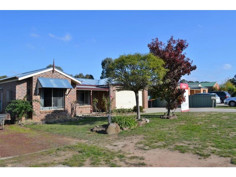 6 Redgum Drive, Ararat VIC 3377