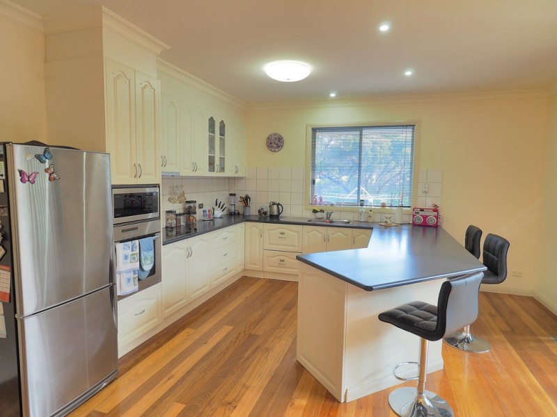 7 Scotts Rise, Ararat VIC 3377