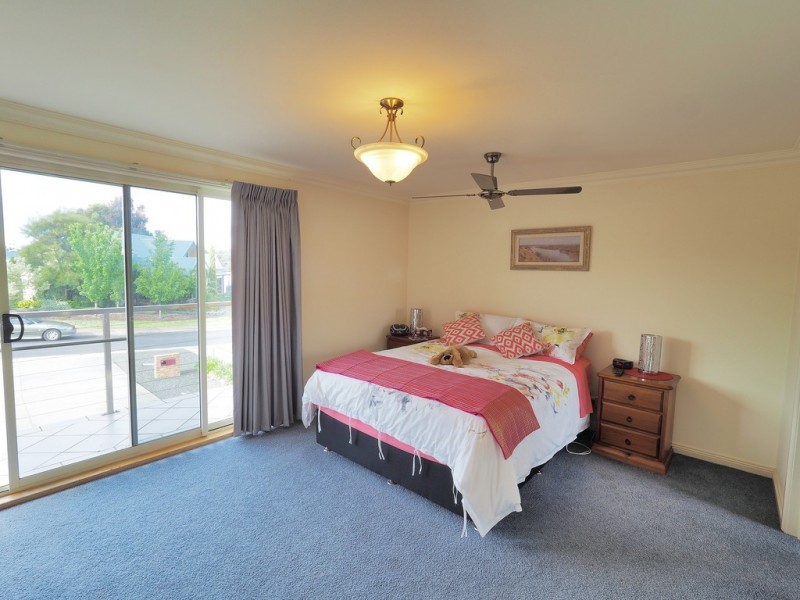 7 Scotts Rise, Ararat VIC 3377