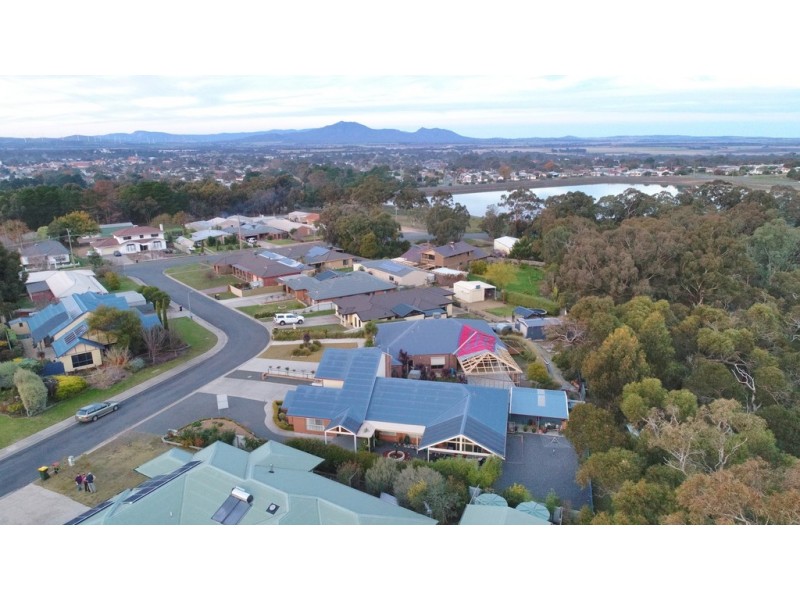 7 Scotts Rise, Ararat VIC 3377