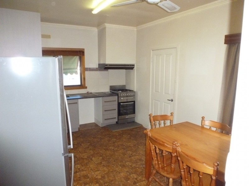 8 McArthur Street, Ararat VIC 3377