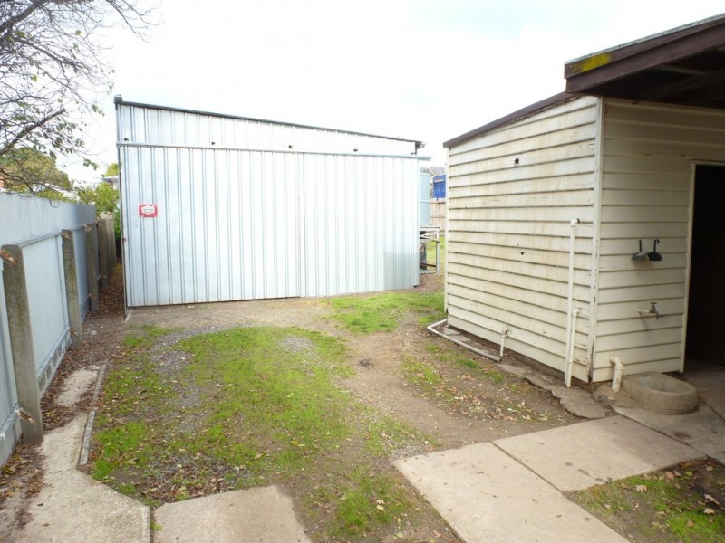 8 McArthur Street, Ararat VIC 3377