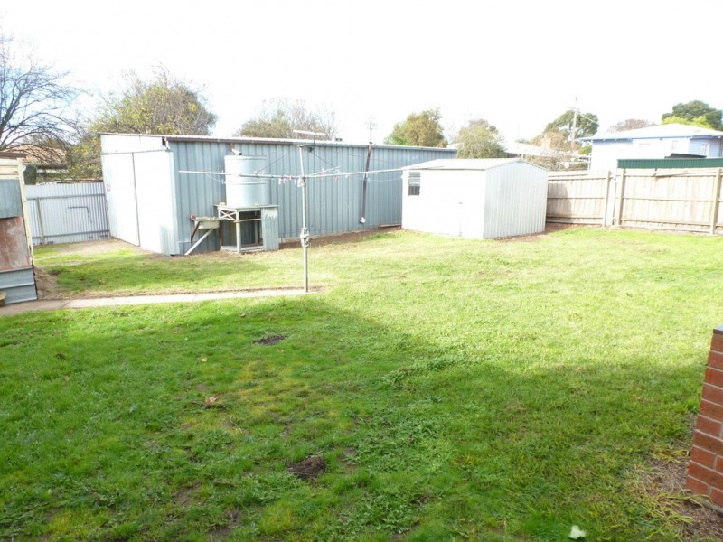 8 McArthur Street, Ararat VIC 3377