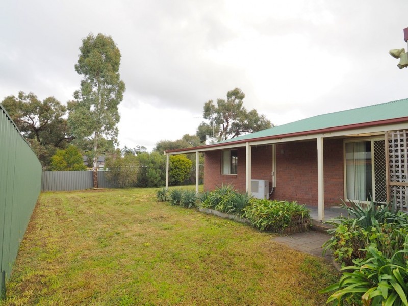 2 Redgum Drive, Ararat VIC 3377