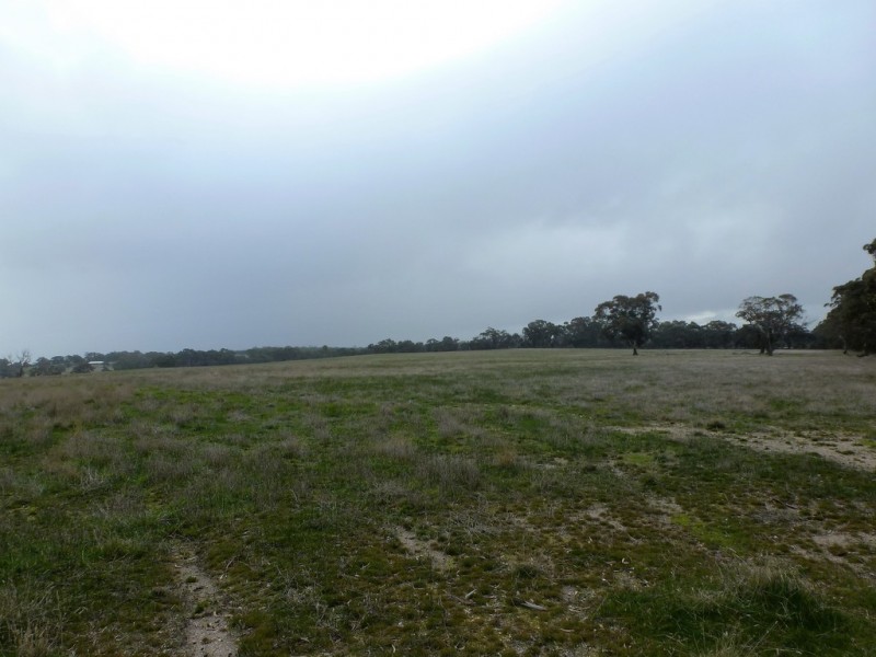 CA 37and42 Railway Road, Ararat VIC 3377