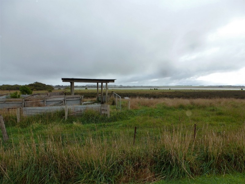 lots Mortlake – Ararat Road, Lake Bolac VIC 3351