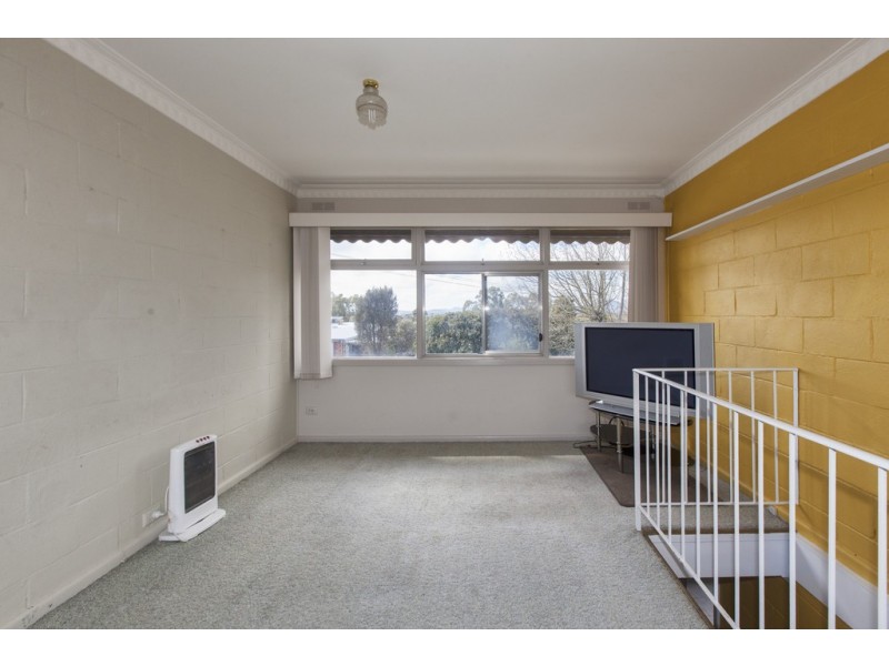 6 Kneebone Street, Ararat VIC 3377