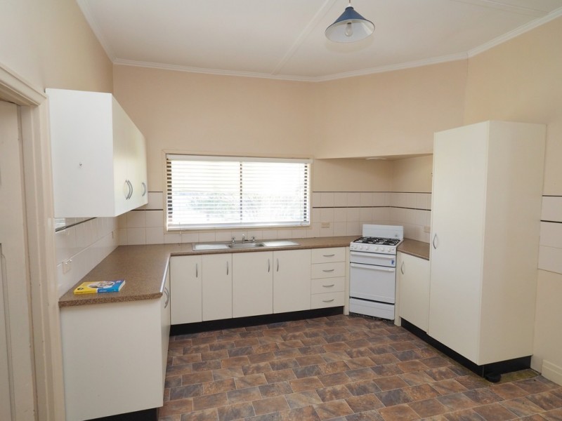 156 Moore Street, Ararat VIC 3377