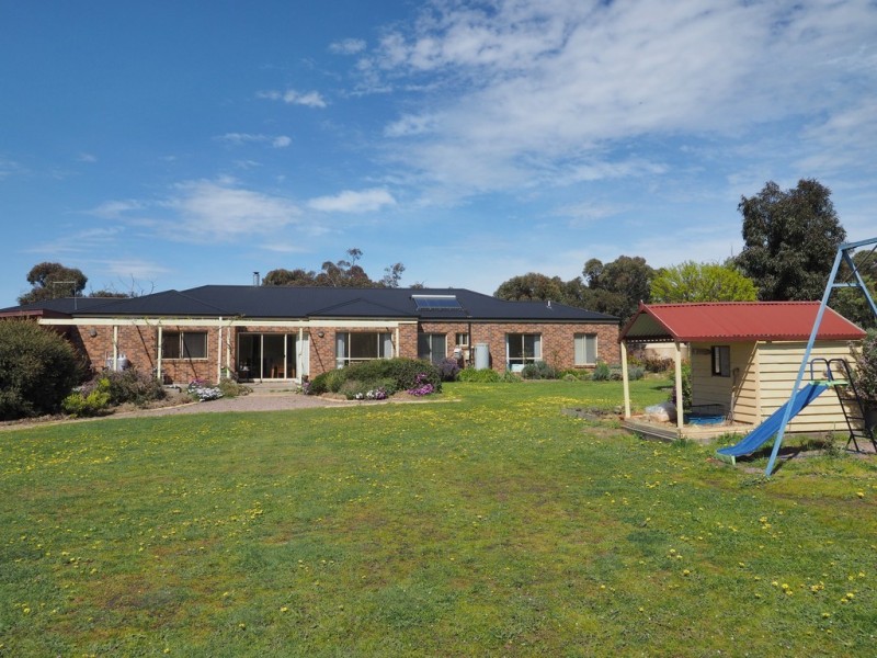 19 Bowen Place, Ararat VIC 3377