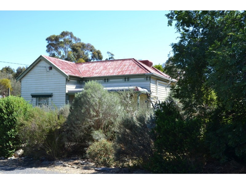 2 Burke Street, Landsborough VIC 3384