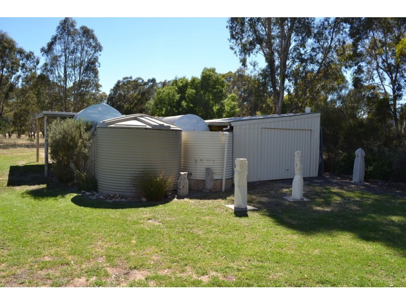 2 Burke Street, Landsborough VIC 3384