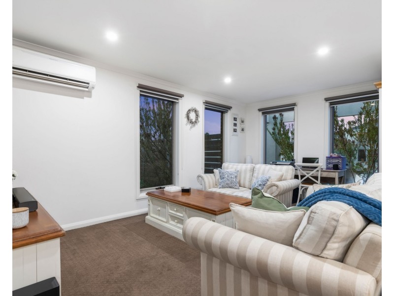 1/4 Beveridge Street, Ararat VIC 3377