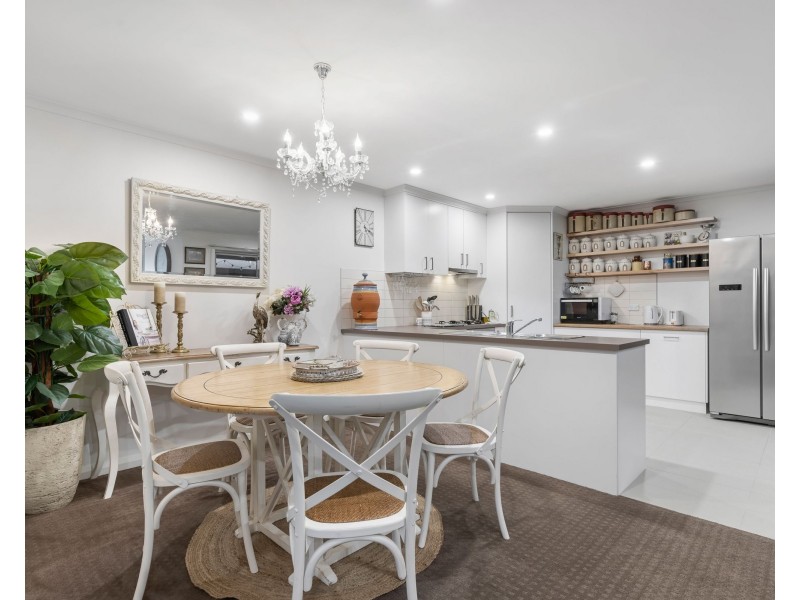 1/4 Beveridge Street, Ararat VIC 3377