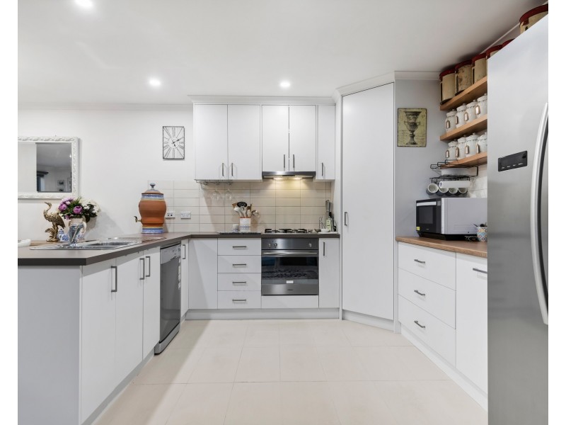 1/4 Beveridge Street, Ararat VIC 3377