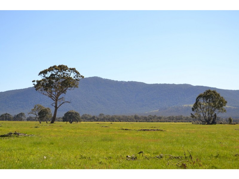 0 Peacocks Road, Buangor VIC 3375