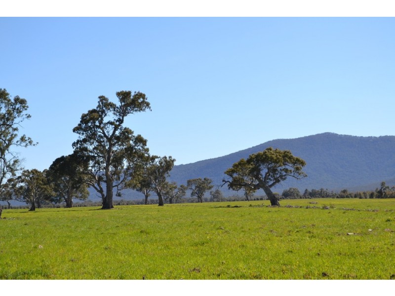 0 Peacocks Road, Buangor VIC 3375