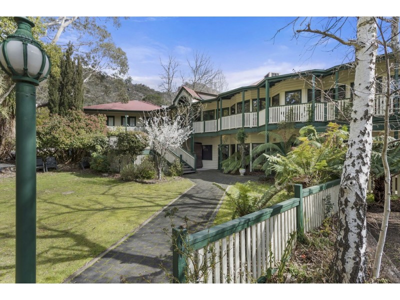124a-126a Grampians Road, Halls Gap VIC 3381