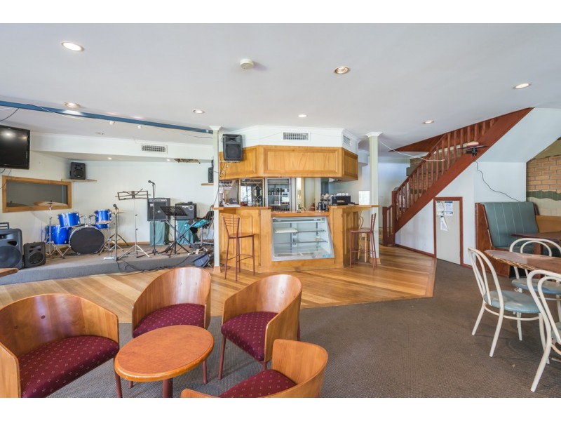 124a-126a Grampians Road, Halls Gap VIC 3381