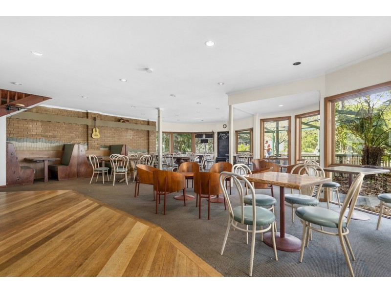 124a-126a Grampians Road, Halls Gap VIC 3381