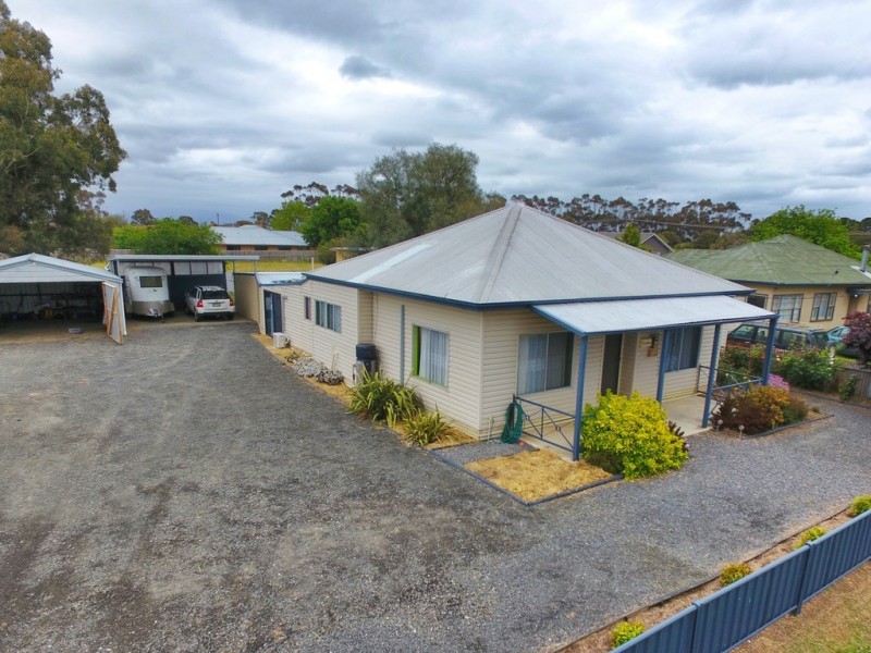 2 Walkerville Street, Willaura VIC 3379