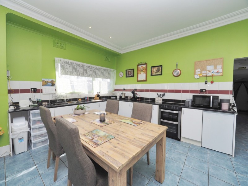 2 Walkerville Street, Willaura VIC 3379