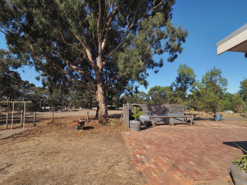 19 Burn Street, Ararat VIC 3377