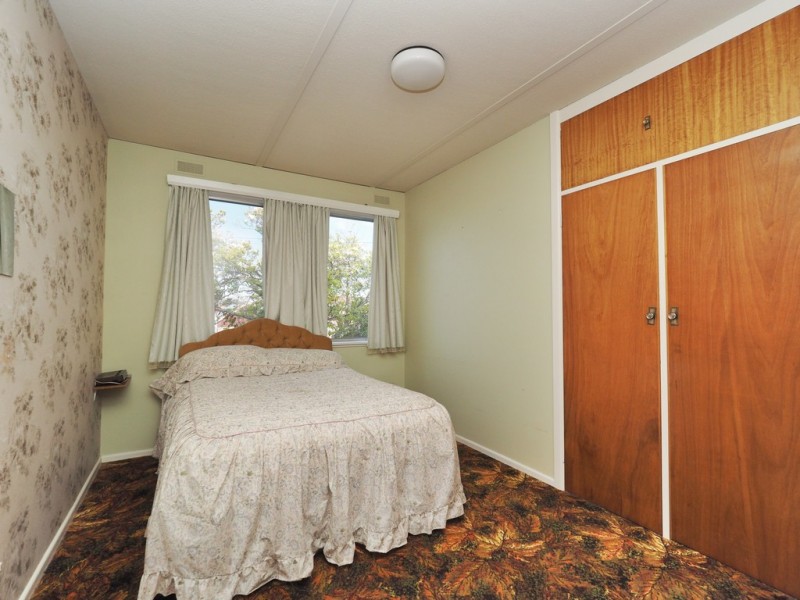 27 George Road, Ararat VIC 3377