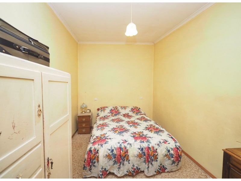 82 Queen Street, Ararat VIC 3377