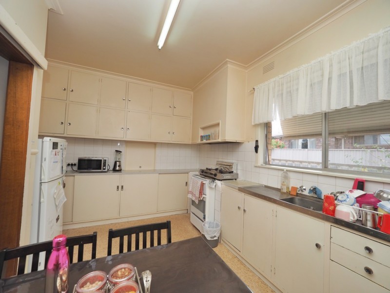 4a George Road, Ararat VIC 3377