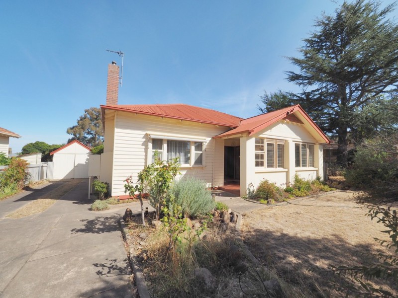 10 Dawson Street, Ararat VIC 3377