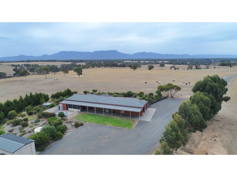 21 Banfields Road, Moyston VIC 3377