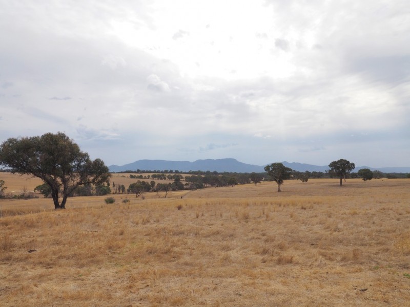 21 Banfields Road, Moyston VIC 3377